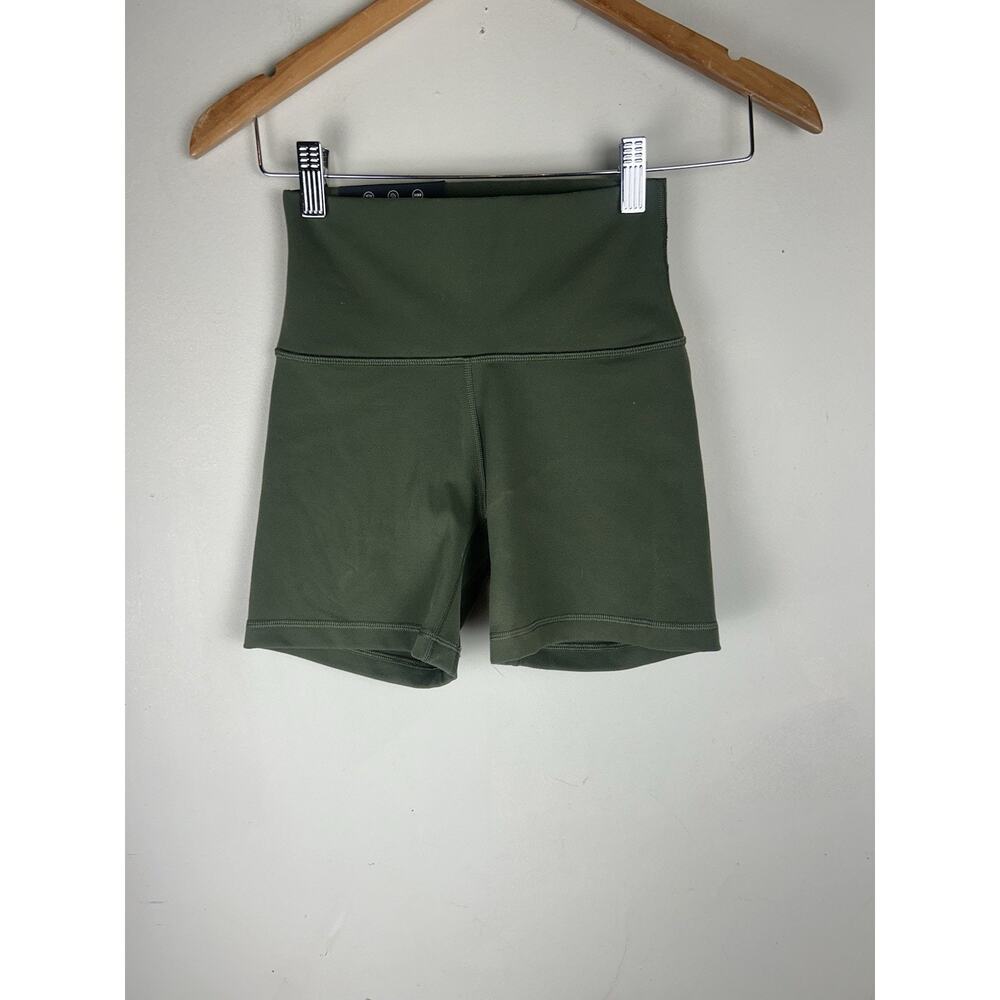 Aritzia Golden LIFE Green Cheeky Hi-Rise 5" Short Gym Workout New